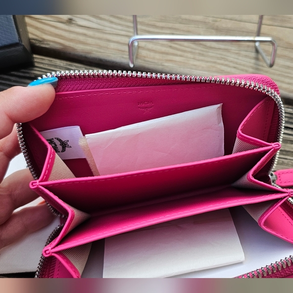 MCM Mini Veritas Hot Pink Denim Wallet - Picture 6 of 7
